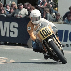 Terry Paviell (Shepherd Yamaha) 1985 Senior TT