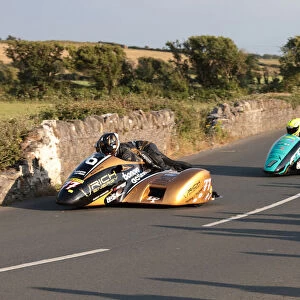 Tim Reeves & Kevin Rousseau (LCR Yamaha) and Des Founds & Jevan Walmsley (LCR Rotec) 2022 Southern 100