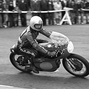 Tom Christian (Lawton Aermacchi) 1975 Junior Manx Grand Prix