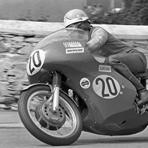 Tom Dickie (Matchless) 1971 Senior TT