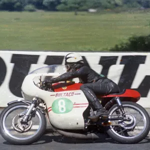 Tommy Robb (Bultaco) 1968 Lightweight TT