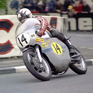 Tommy Robb (Seeley) 1971 Senior TT