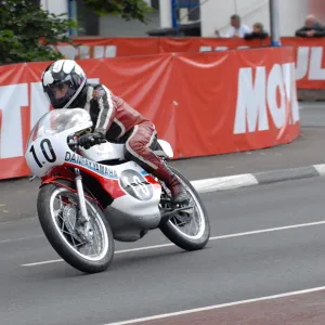 Tommy Robb (Yamaha) 2011 Parade Lap