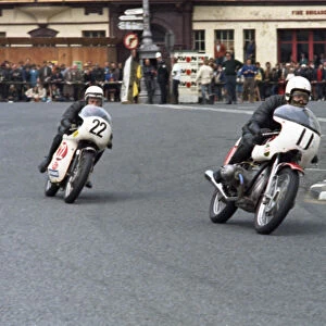 Tony Anderson (BMW) & Darryl Pendlebury (Triumph) 1971 Production TT