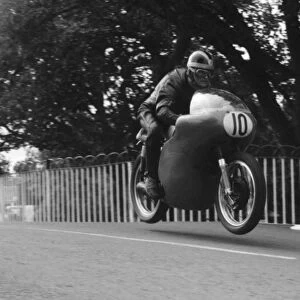 Tony Fisher (Norton) 1962 Senior Manx Grand Prix