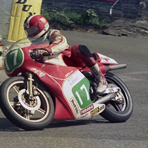 Tony Head (Armstrong) 1986 Junior TT