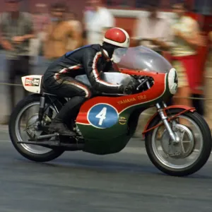 1970 Junior TT Print of Tony Rutter on Yamaha at Ramsey 1970 Junior TT Print of Tony Rutter on Yamaha at Ramsey