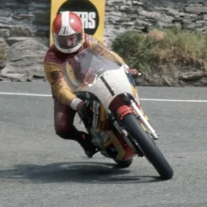 Tony Rutter (Yamaha) 1975 Junior TT Tony Rutter (Yamaha) 1975 Junior TT
