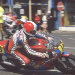Tony Rutter (Yamaha) 1984 Senior TT Tony Rutter (Yamaha) 1984 Senior TT