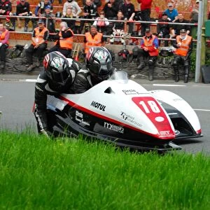 Tony Thirkell & Nigel Barlow (Honda) 2013 Sidecar TT