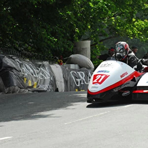 Tony Thirkell & Nigel Barlow (MR Equipe Honda) 2012 Sidecar TT