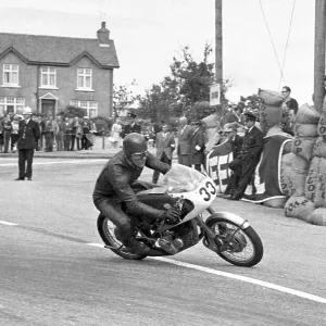 Tony Wall (Greeves) 1966 Southern 100 Tony Wall (Greeves) 1966 Southern 100