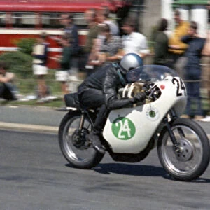 Trevor Burgess (Ossa) 1968 Lightweight TT