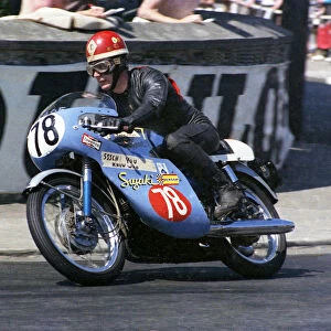 Trevor Holdsworth (Suzuki) 1969 Production TT