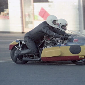 Trevor Youens & Gordon Appleby (Tryatt) 1979 Sidecar TT