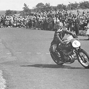 Umberto Massetti (Gilera) 1950 Senior Ulster Grand Prix