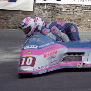 Vince Biggs & Jamie Biggs (Shelbourne Yamaha) 1993 Sidecar TT