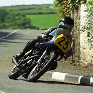 Wally Dawson (Norton) 2000 Classic TT