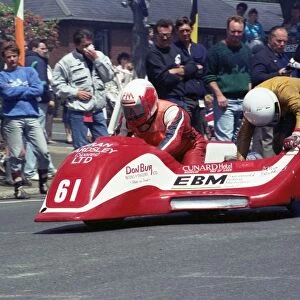 Wally Saunders & Alan Blackhurst (Ireson Yamaha) 1990 Sidecar TT
