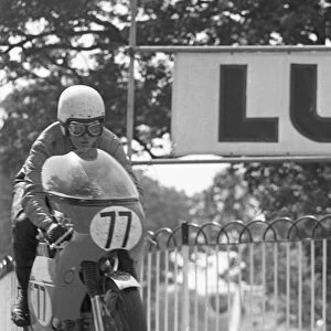 Walter Dawson (Seeley) 1975 Senior TT