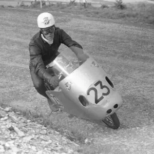 Bill Webster (MV) 1957 Ultra Lightweight TT
