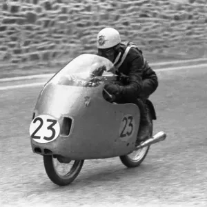 Bill Webster MV 1957 Ultra Lightweight TT Bill Webster MV 1957 Ultra Lightweight TT