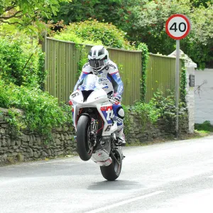 William Dunlop flies Ballacrye