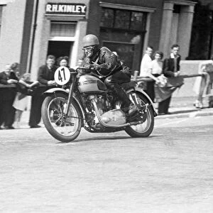 Willie Workman (Triumph) 1951 Senior Clubman TT