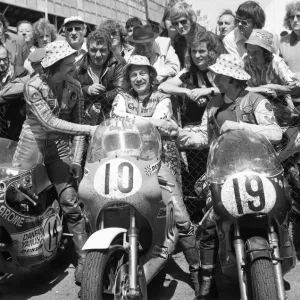 The winners; 1975 Senior TT The winners; 1975 Senior TT