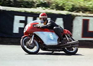 Images Dated 12th January 2022: 1965 TT 25-18i