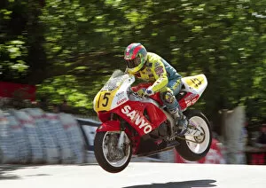 Images Dated 14th January 2022: Adrian Archibald (Honda) 1998 Senior TT