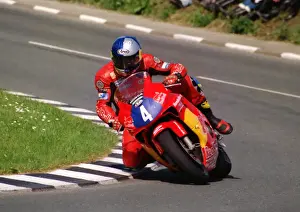 Adrian Archibald (Red Bull Honda) 2002 Junior 600 TT