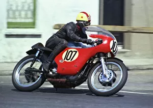 Images Dated 21st June 2016: Adrian Cooper (Norton) 1968 Senior TT