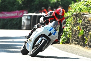 Adrian Harrison Gallery: Adrian Harrison (Honda) Supersport 1 TT