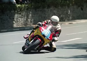 Images Dated 18th June 2020: Adrian McFarland (Yamaha) 2000 Junior TT