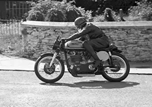 Adrian Richmond (Norton) 1973 Senior Manx Grand Prix practice