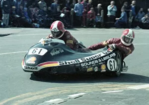 Images Dated 19th July 2020: Adrian Shea & Tony Dwyer (Shell Yamaha) 1981 Sidecar TT