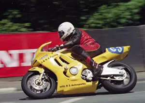 Alan Bezzant (Honda) 2000 Junior TT