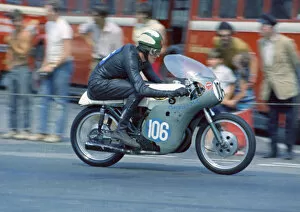 Images Dated 22nd December 2018: Alan Capstick (Honda) 1970 Junior TT