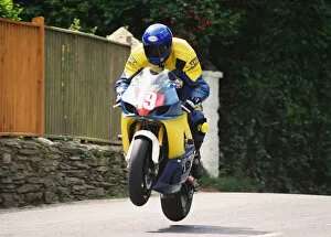 Images Dated 11th August 2018: Alan Connor (Suzuki) 2004 Production 1000 TT