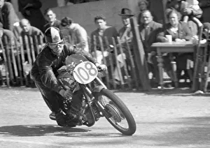 Images Dated 7th January 2021: Alan Craven (BSA) 1956 Senior Manx Grand Prix