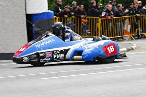 Alan Founds & Tom Peters (LCR Suzuki) 2015 Sidecar TT