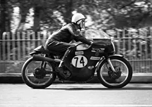 Alan Inge (Norton) 1972 Senior Manx Grand Prix