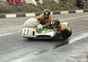 Alan May & Mickey Gray (Skillicorn Yamaha) 1978 Sidecar TT