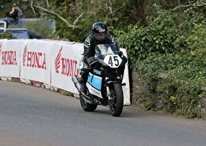 Images Dated 3rd December 2022: Alan Oversby Suzuki 2022 Classic Superbike Manx Grand Prix