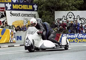 Images Dated 27th June 2021: Alan Pearson & Alan Latham, (Norton) 1982 Classic Lap