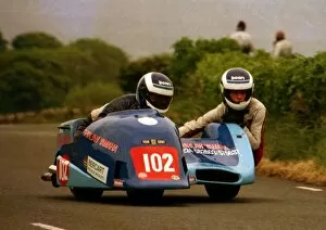 Alan Shand Gallery: Alan Shand & Neil Miller (Ireson Yamaha) 1988 Sidecar TT