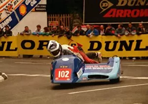Images Dated 10th March 2018: Alan Shand & Neil Miller (Ireson Yamaha) 1988 Sidecar TT