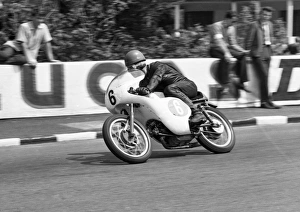 Alan Shepherd (Aermacchi) 1962 Lightweight TT