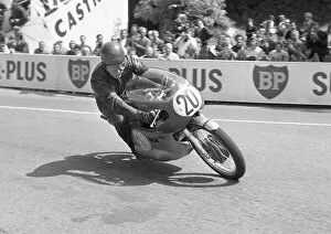 Images Dated 28th September 2013: Alan Shepherd (MZ) 1964 Junior TT